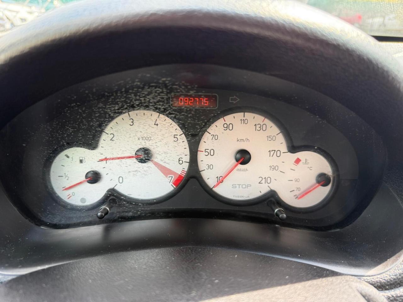 Peugeot 206 3p 1.4 clima NEO-PAT