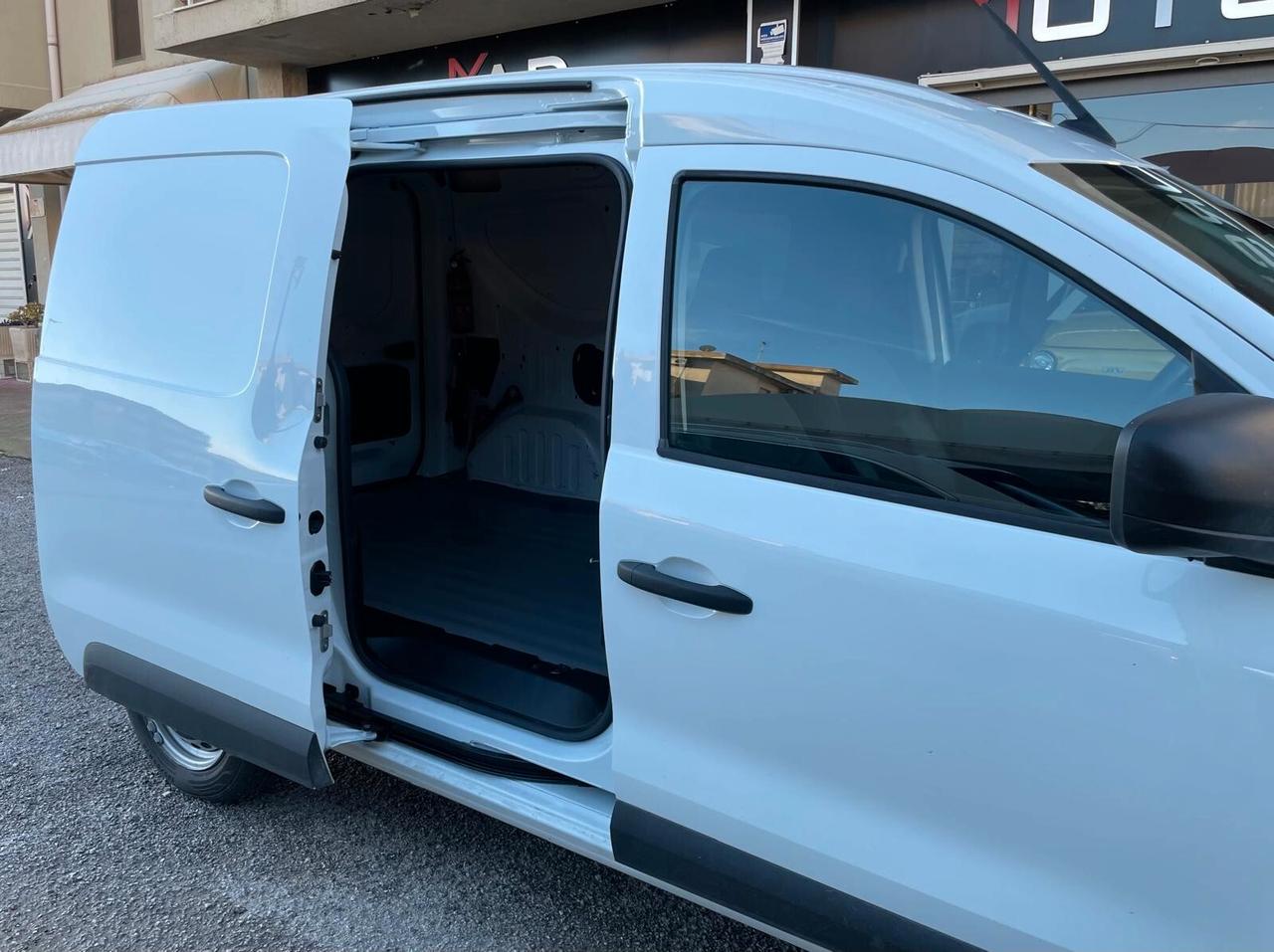 Renault Express 1.4 Blue dCi 95 Van AUTOCARRO 2022