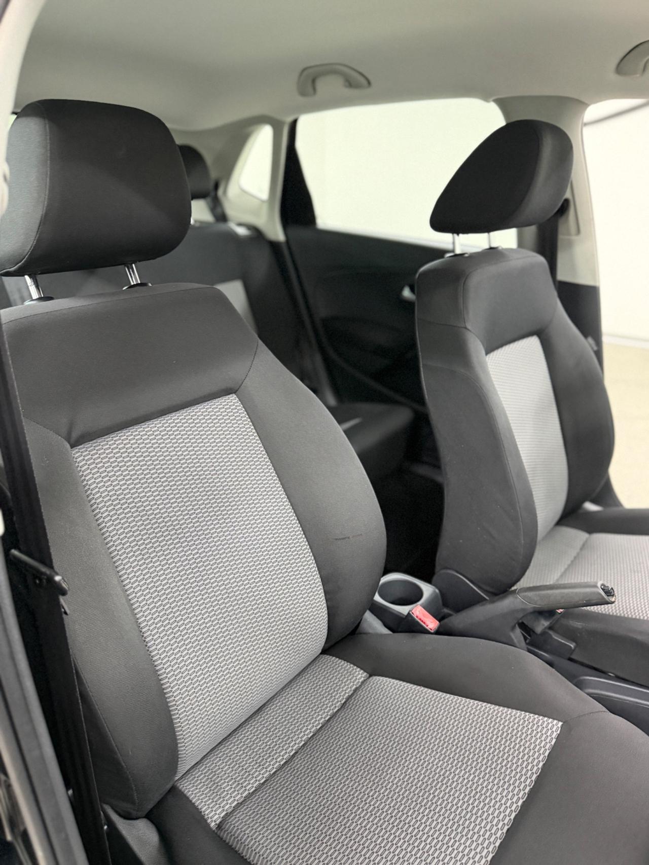 VOLKSWAGEN POLO (anno 2012)