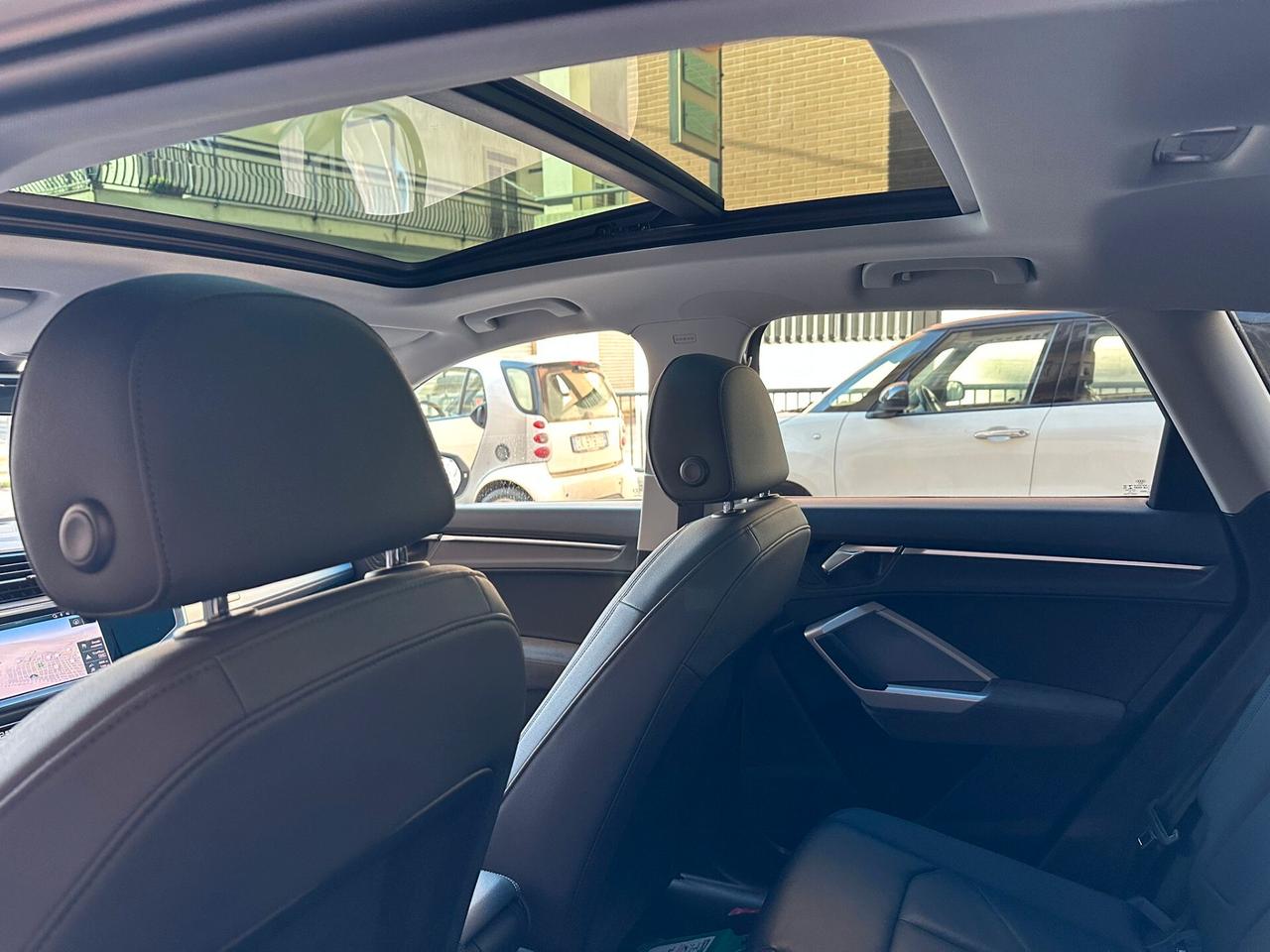 Audi Q3 2.0 TDI S tronic Advanced TETTO/FULL