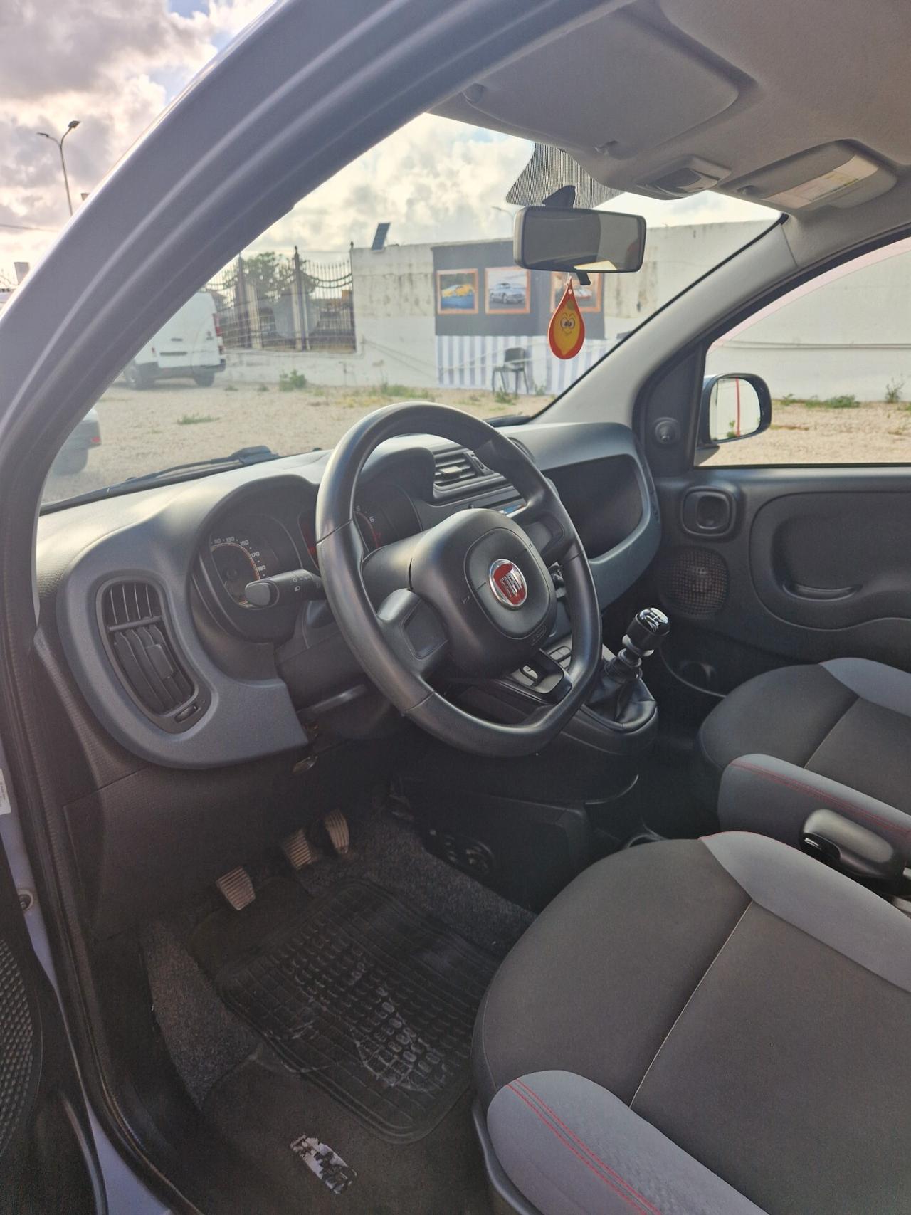 Fiat Panda 0.9 TwinAir Turbo Natural Power Lounge