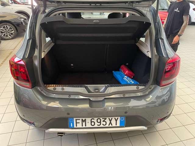 Dacia Sandero Stepway 0.9 tce 90CV Brave