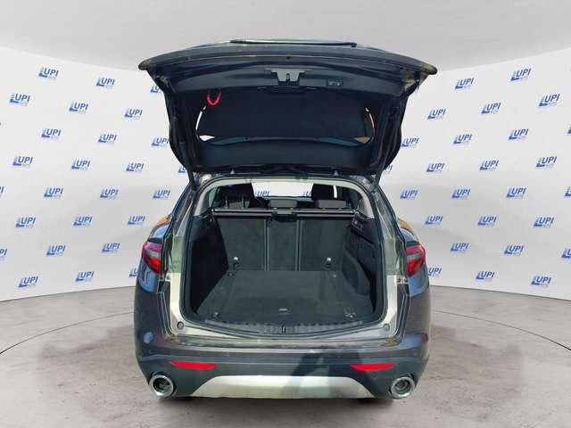 Alfa Romeo Stelvio 2.2 t Business Q4 190cv auto