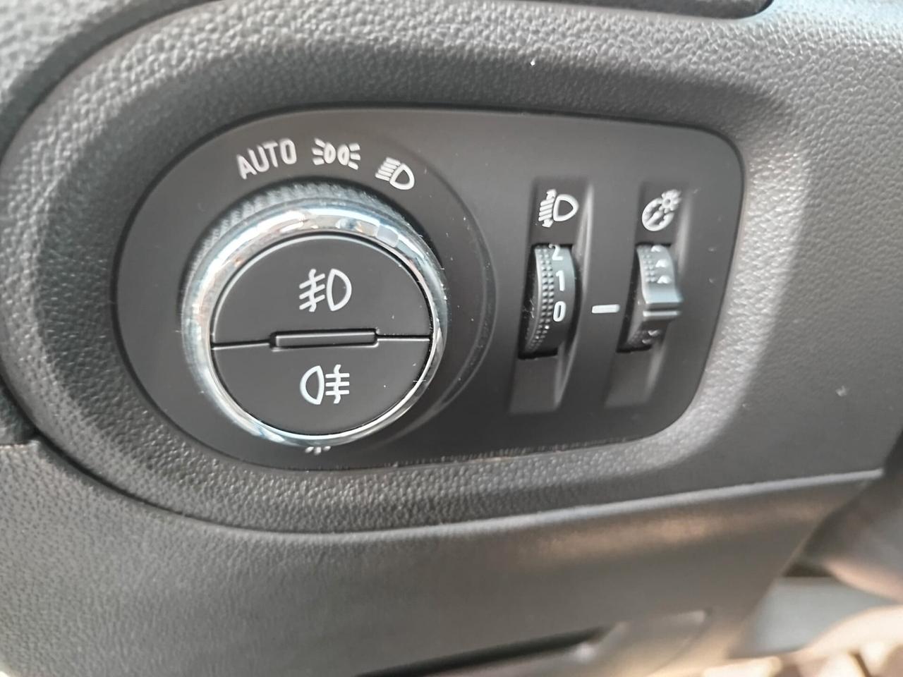Grandland X 1.5 AUTOM *PREZZO VERO* KM CERTI- GARANZIA 12 MESI