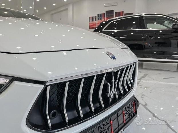 Maserati Ghibli V6 Diesel Gransport
