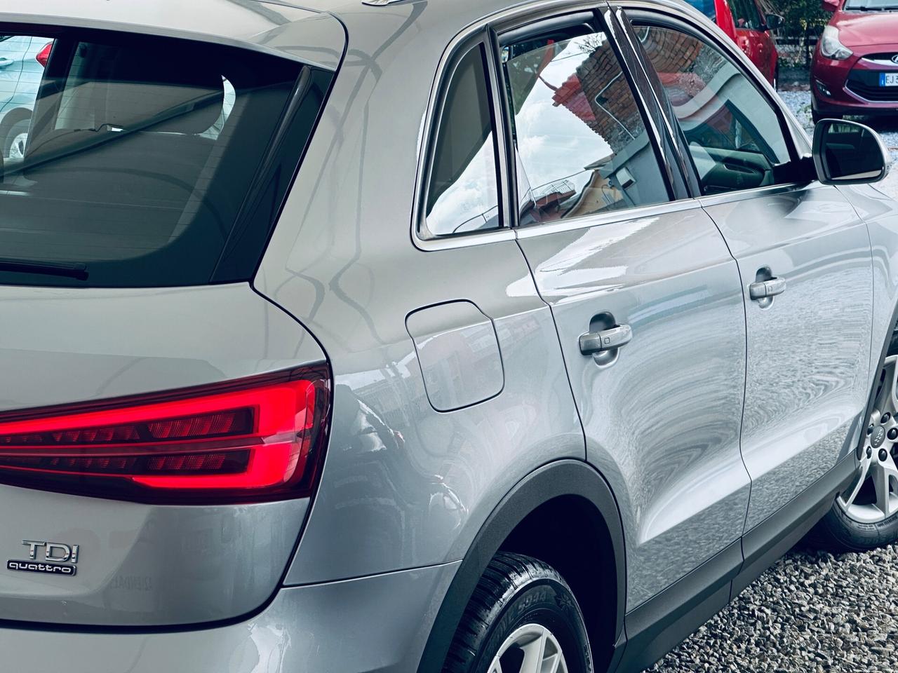 Audi Q3 2.0 TDI 150 CV quattro S tronic Business
