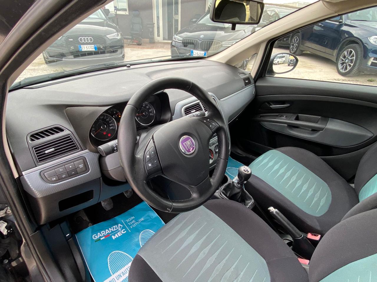 FIAT GRANDE PUNTO 1.2 BENZINA DYNAMIC 5P UNICO PROPIETARIO NEOPATENTATI