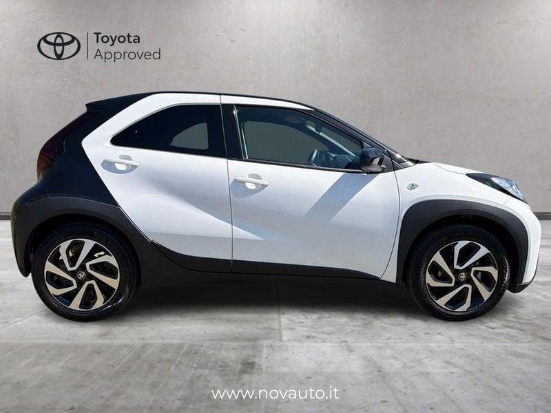 Toyota Aygo X 1.0B (72 CV) Trend S-CVT