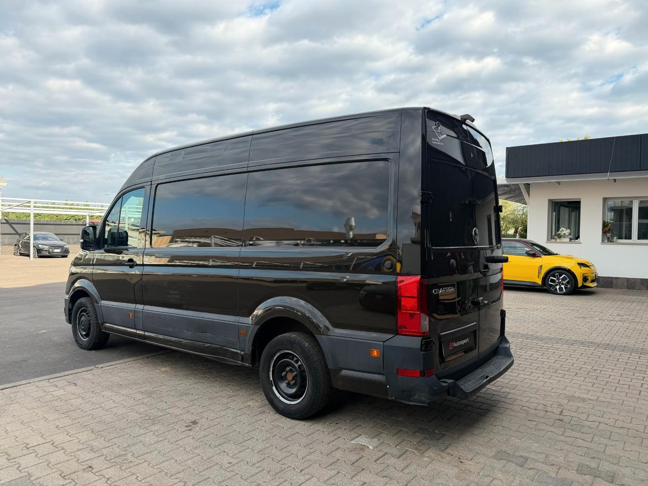 Volkswagen Crafter 2.0 tdi 140 cv ! CARROZZERIA DA RIPRISTINARE !