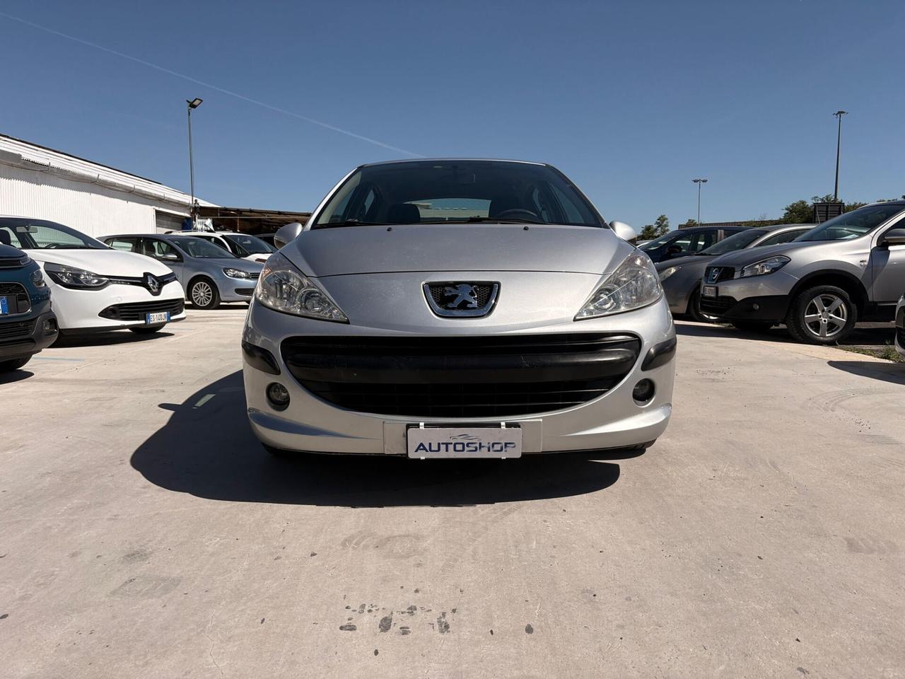 Peugeot 207 1.4 HDi 70CV 5p. X Line