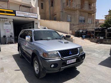 Mitsubishi Pajero Sport Pajero Sport 2.5 TDI GLS