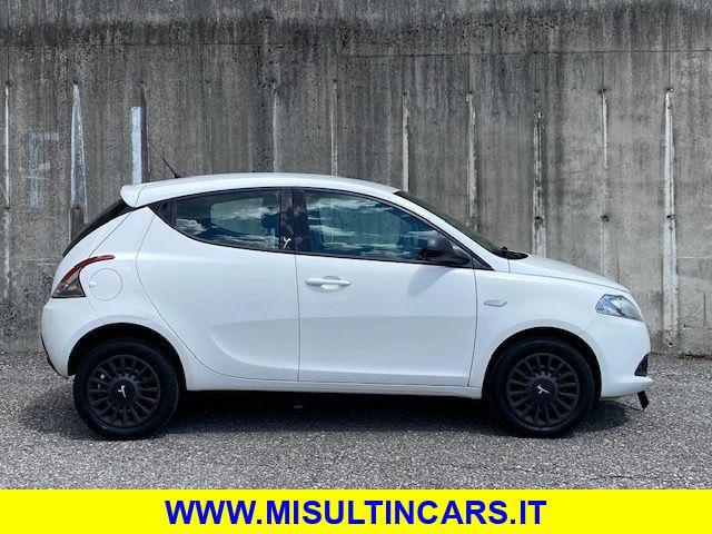 LANCIA Ypsilon 0.9 TwinAir 85 CV 5 porte Metano Ecochic Elefantin
