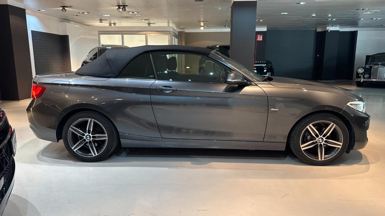 BMW 218i CABRIO SPORT 1.5 BENZINA 136CV - 2015