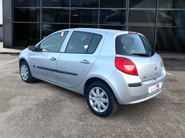 RENAULT Clio 1.2 BENZ 75 CV 16V 5 porte ADATTA A NEOPATENTATI