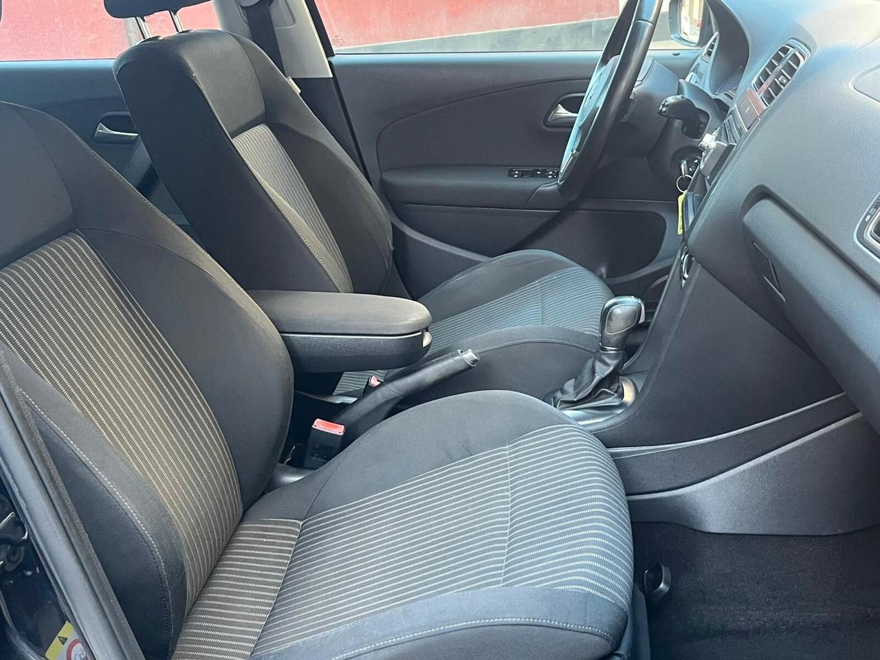 Volkswagen Polo 1.6 TDI 90CV DPF DSG 5 porte Highline