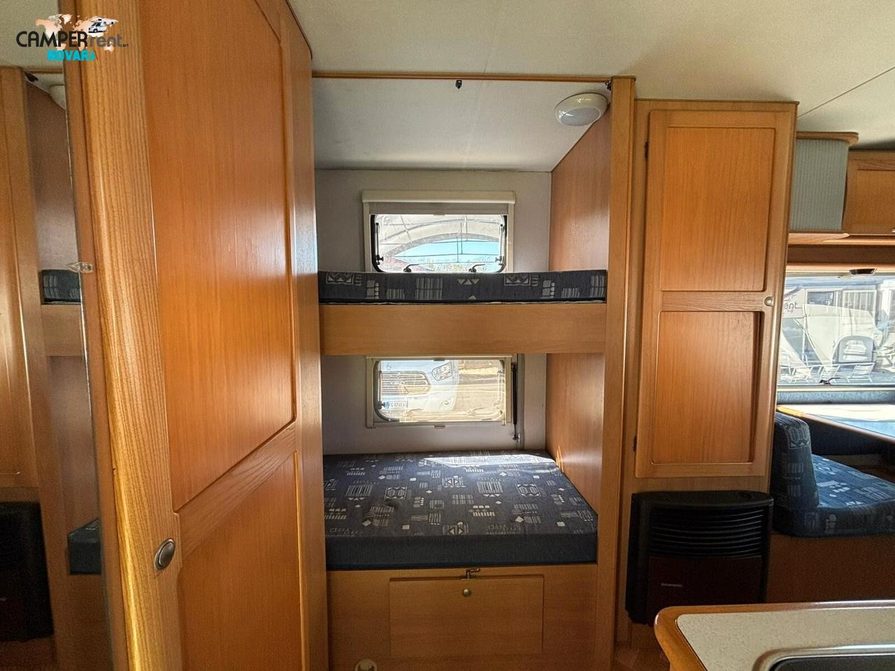 Mclouis GLEN 560 VV- LETTO A CASTELLO IN CODA