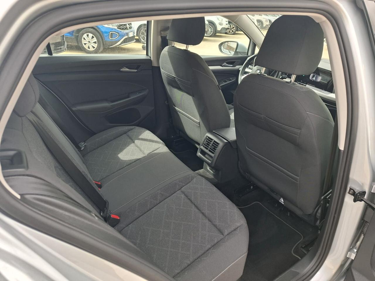 Volkswagen Golf 2.0 TDI 115 CV SCR Life