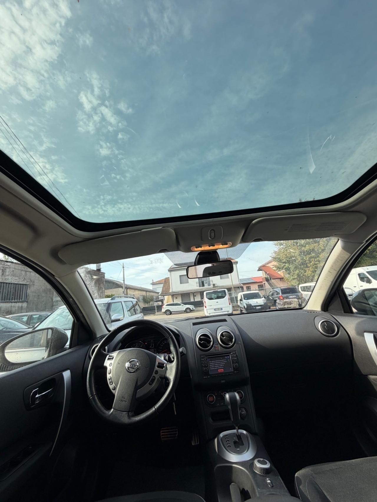 Nissan Qashqai 2.0 dCi DPF 4WD aut. Acenta