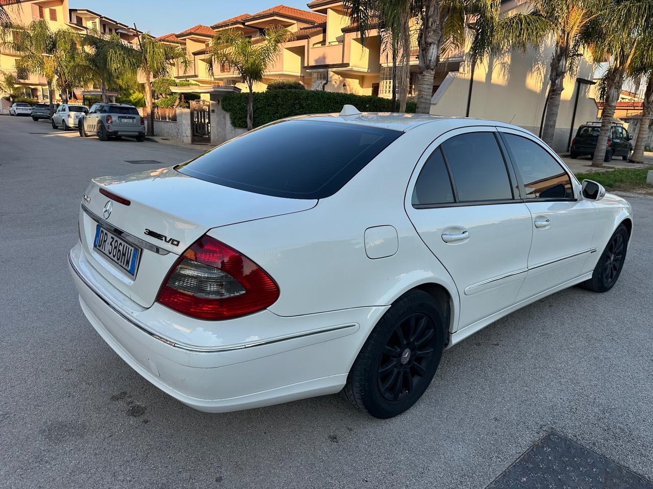 Mercedes-benz E 220 CDI cat EVO Elegance