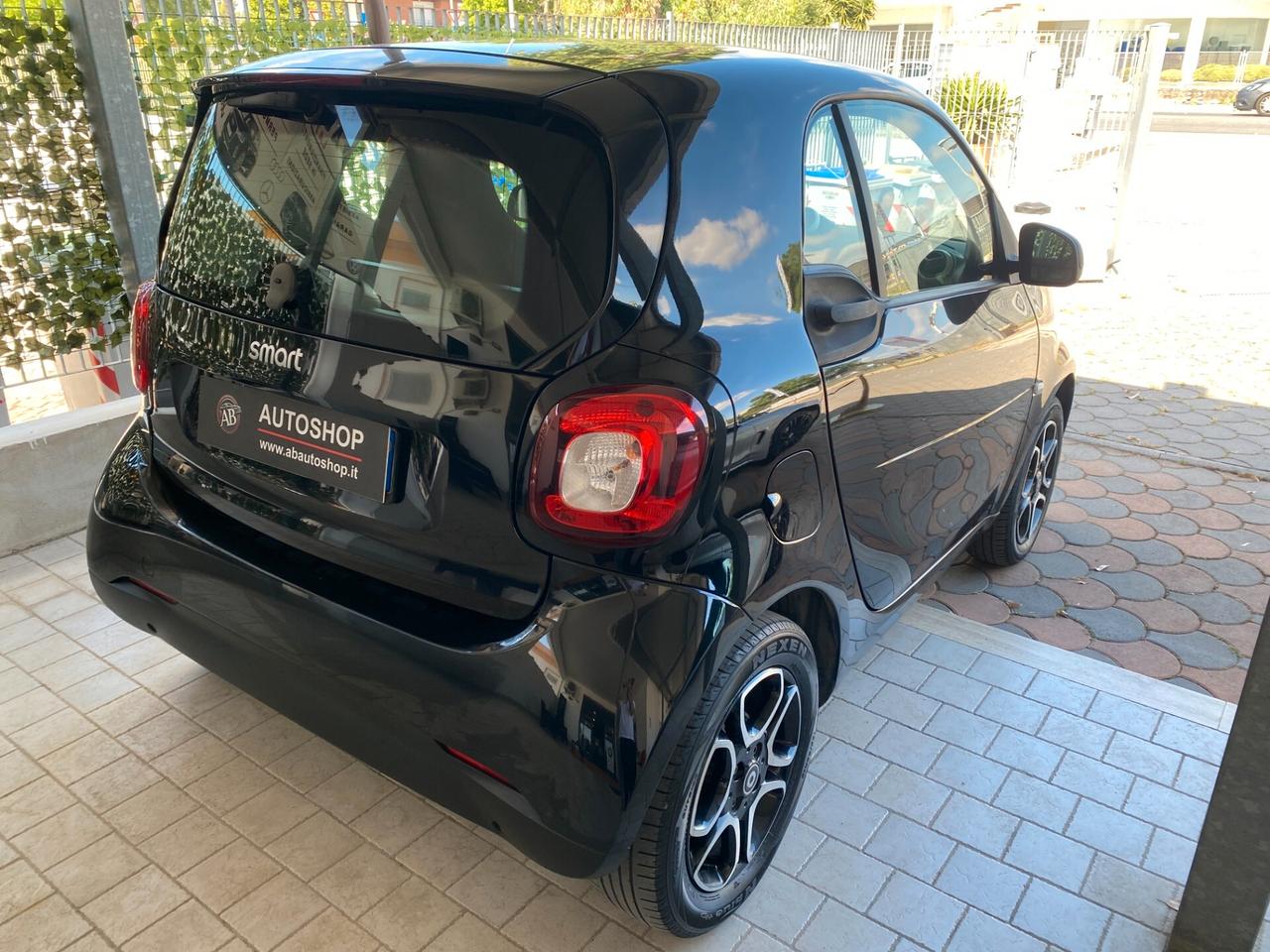 SMART - Fortwo - 70 1.0 twinamic Youngster - NEOPATENTATI - FINANZIABILE - PERMUTE