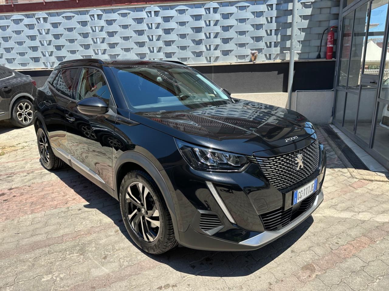 Peugeot 2008 BlueHDi 130 S&S EAT8 Allure 2021