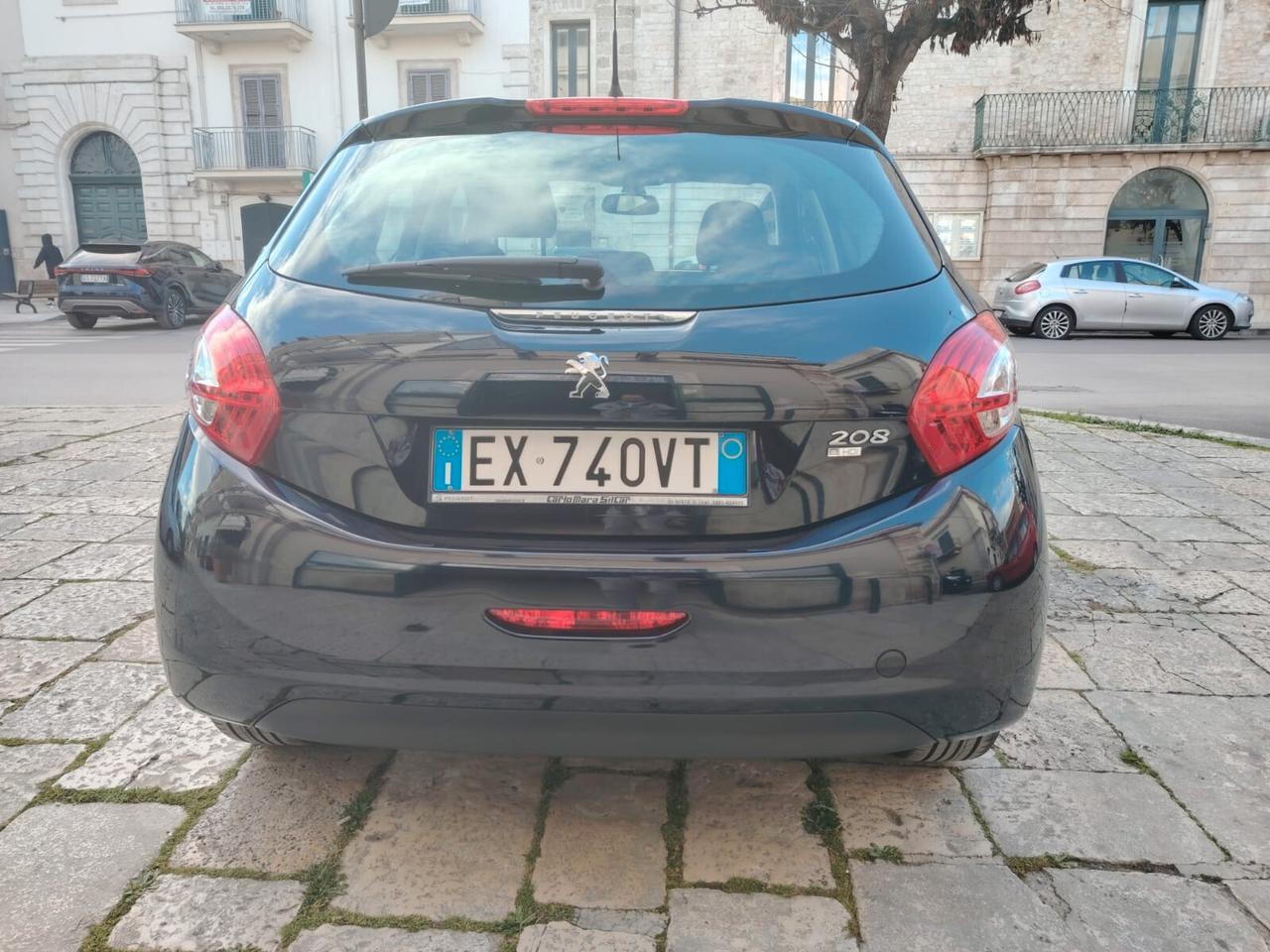 Peugeot 208 1.6 HDi 5 porte Allure