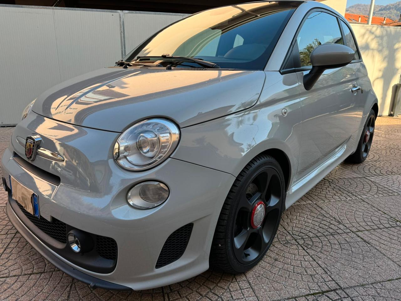 Abarth 500 C 1.4 Turbo T-Jet MTA 140CV