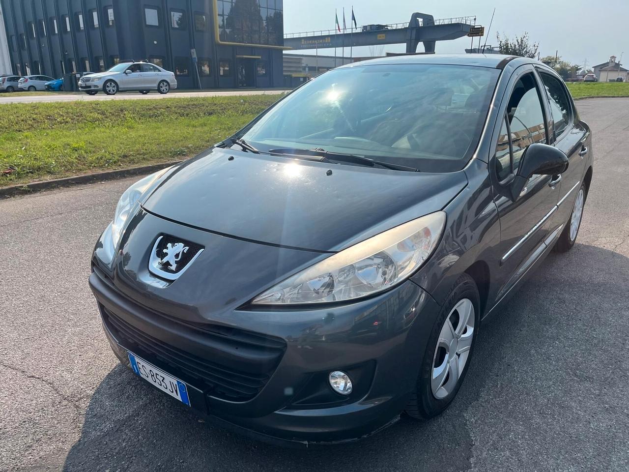 Peugeot 207 Plus 1.4 8V 75CV 3p. ECO GPL