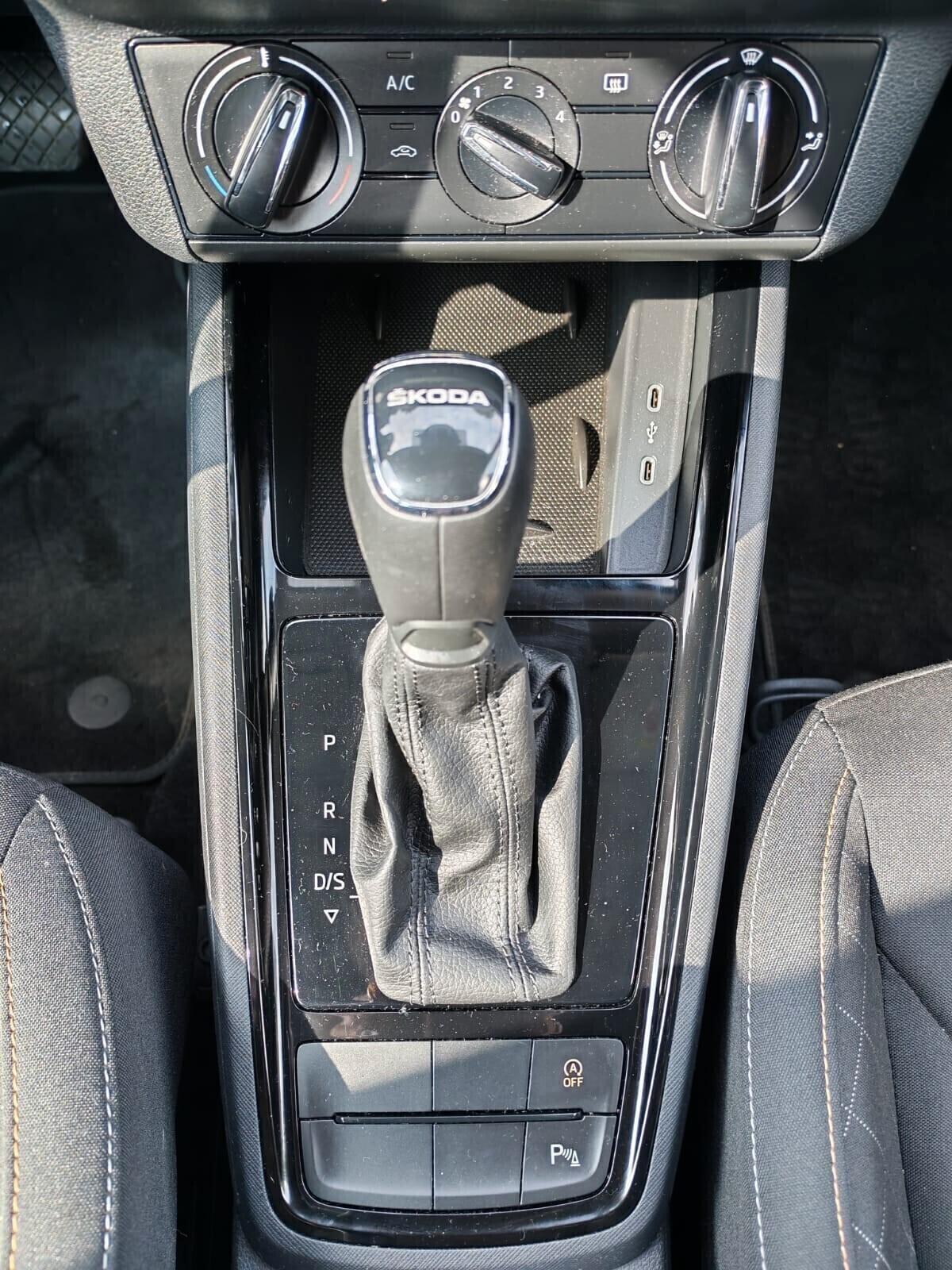 Skoda Kamiq 1.6 TDI SCR DSG Dark Shade