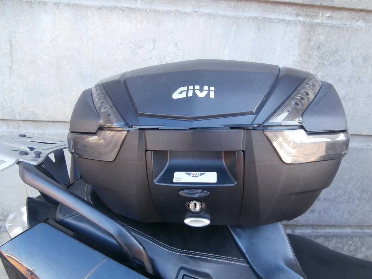 Bmw C 650 GT (2011 - 15) del 2012 passaggio incluso.