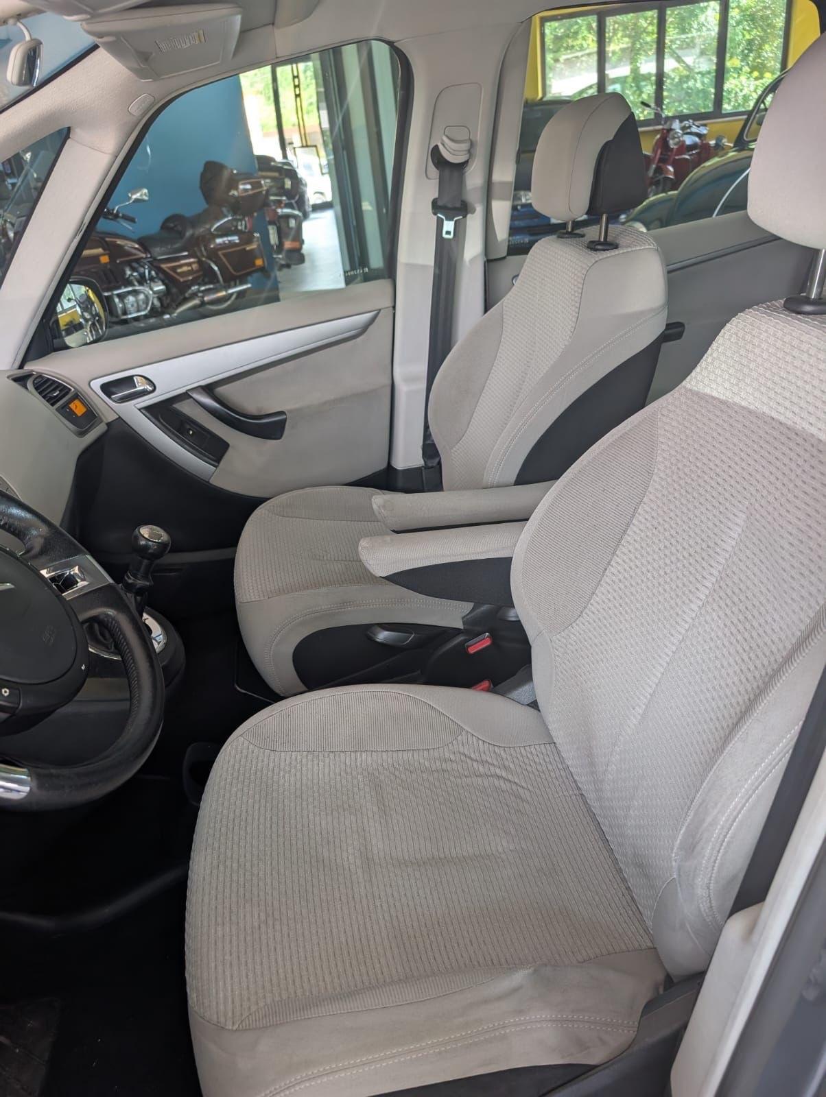 Citroen C4 Picasso 1.6 HDi 110 cv distribuzione effettuata da poco