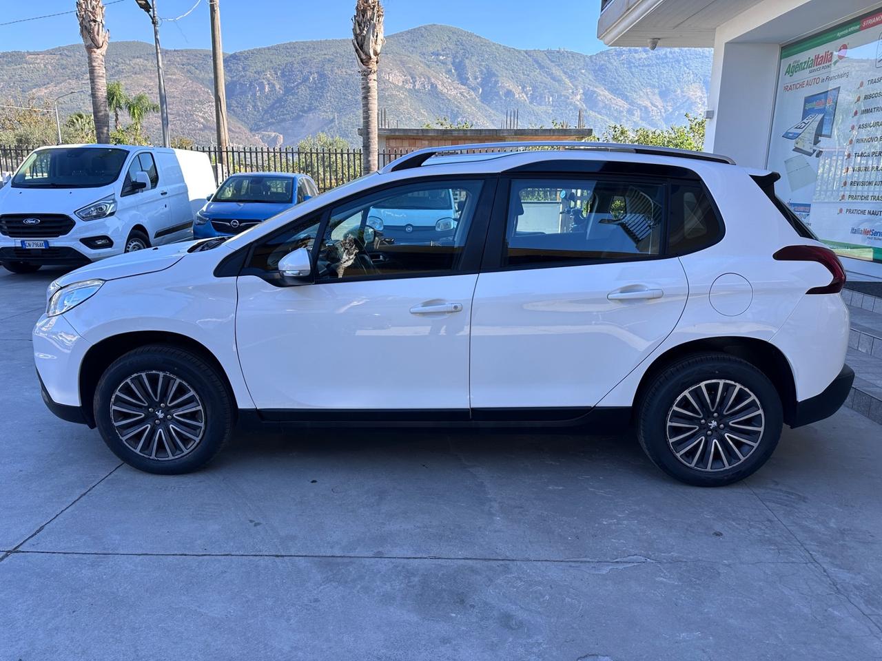 Peugeot 2008 PureTech 82 Allure