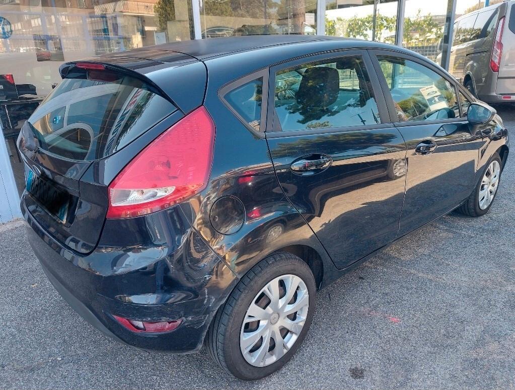 Ford Fiesta Fiesta+ 1.2 82CV 5 porte