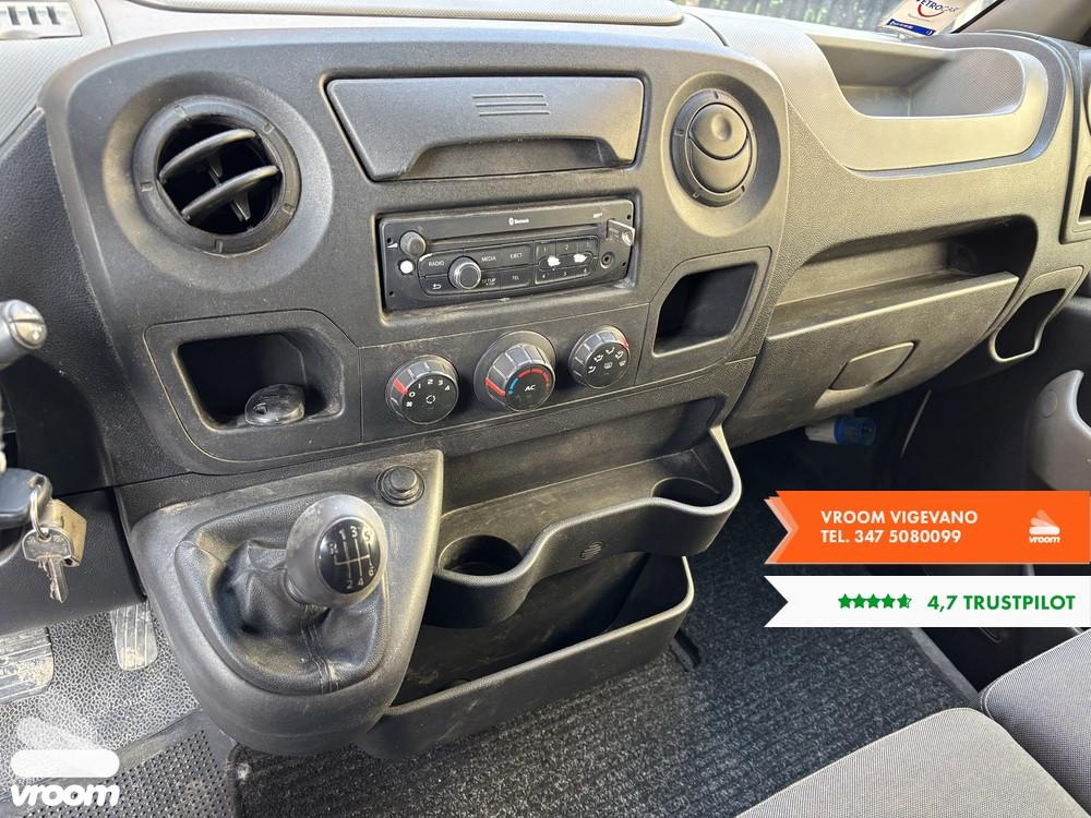 RENAULT Master 5ª serie Master T33 2.3 dCi/125...