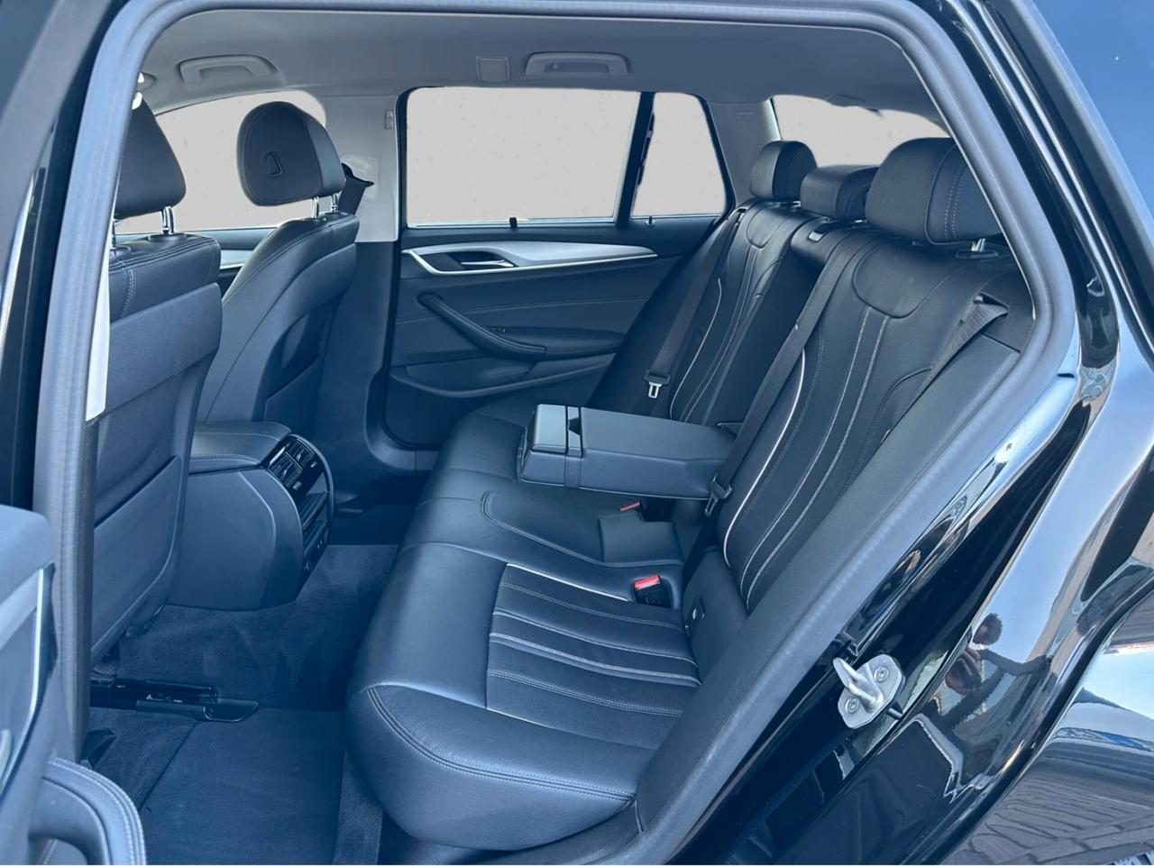 BMW 520d Touring mhev 48V xDrive Automatica Euro6d