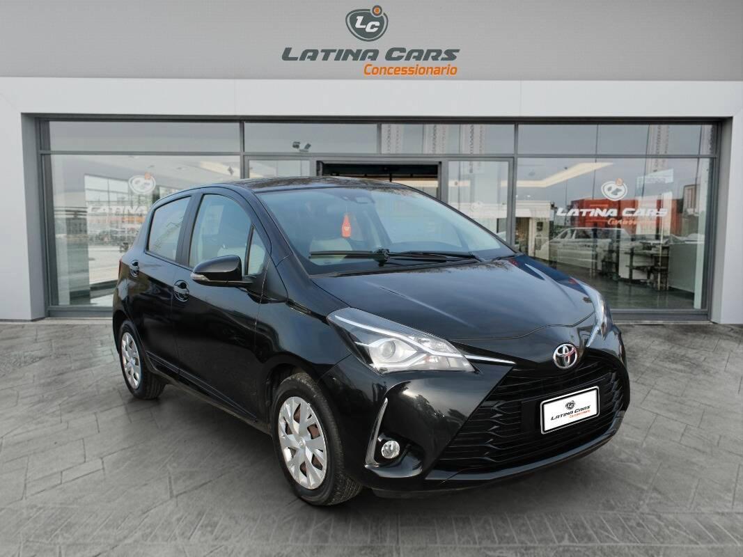 Toyota Yaris 1.0 Cool con Telecamera