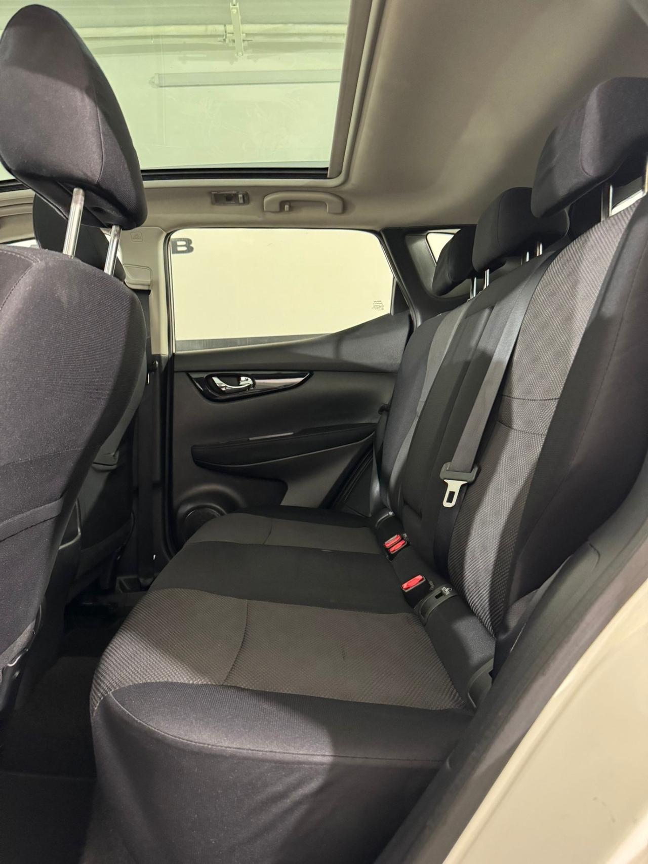 Nissan Qashqai 1.5 dCi Tekna * TELACAMERA 360 * TETTO PANORAMICO*