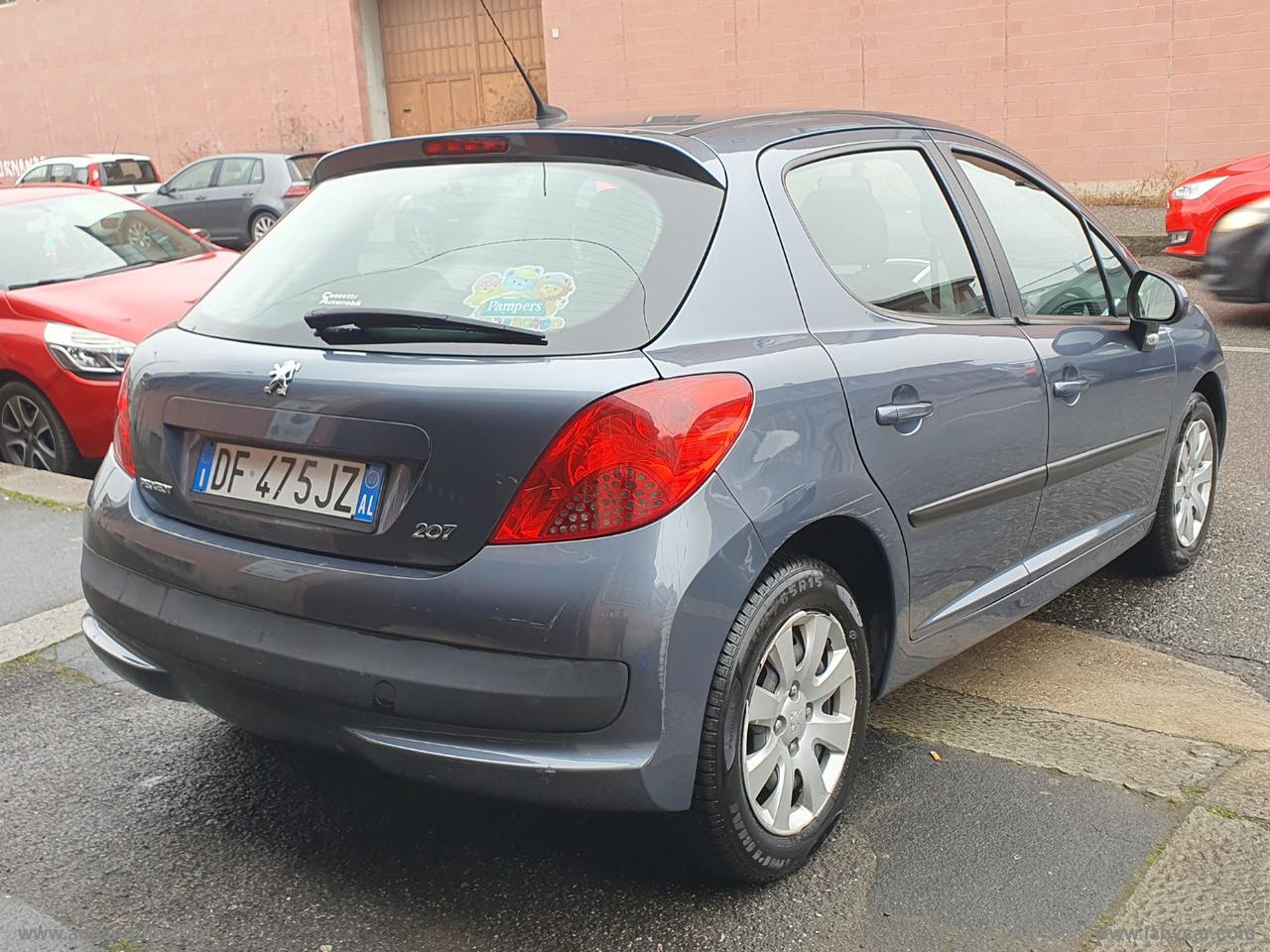 PEUGEOT 207 1.4 HDi 70 CV 5p.