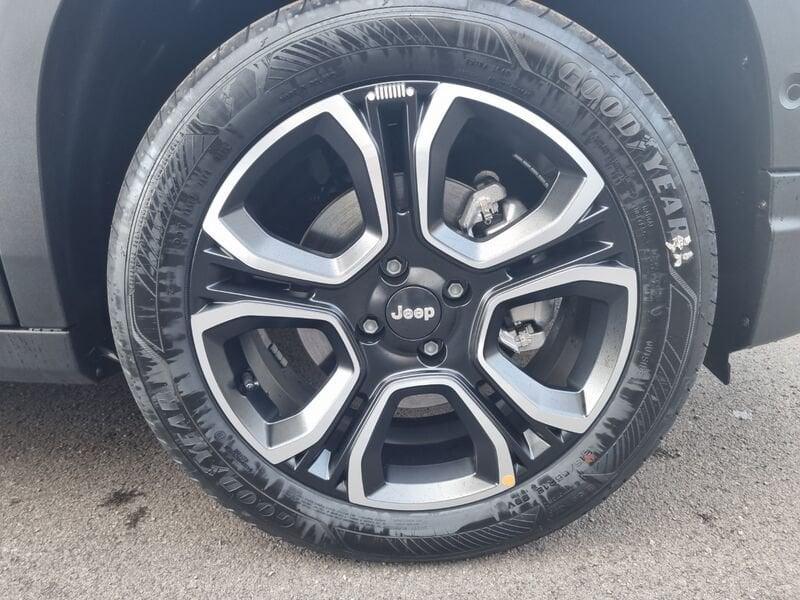 Jeep Avenger E-HYBRID Summit 1.2 110cv DCT MHEV