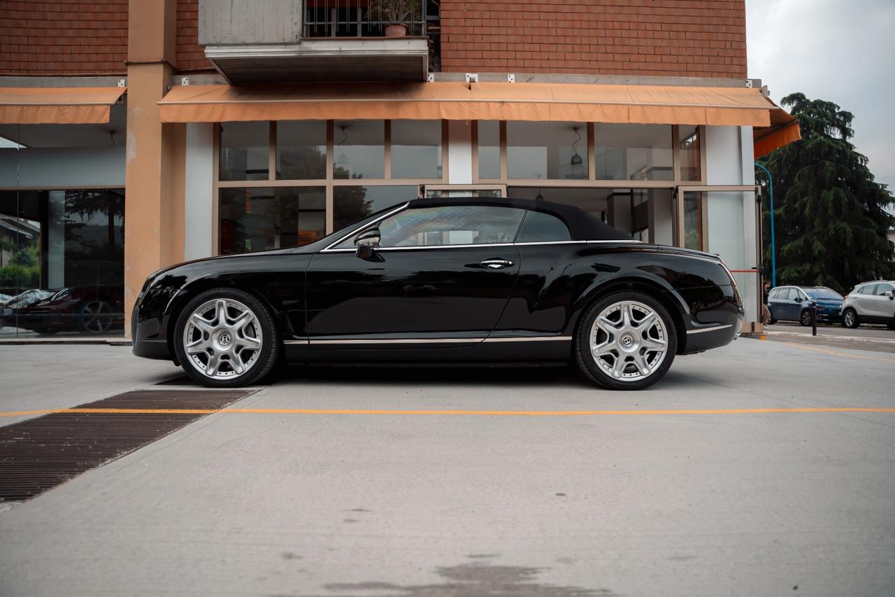 Bentley Continental GTC PACCHETTO MULINER