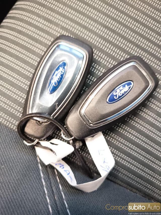 FORD C-Max 7 Posti 1.6 TDCi 115CV Titanium