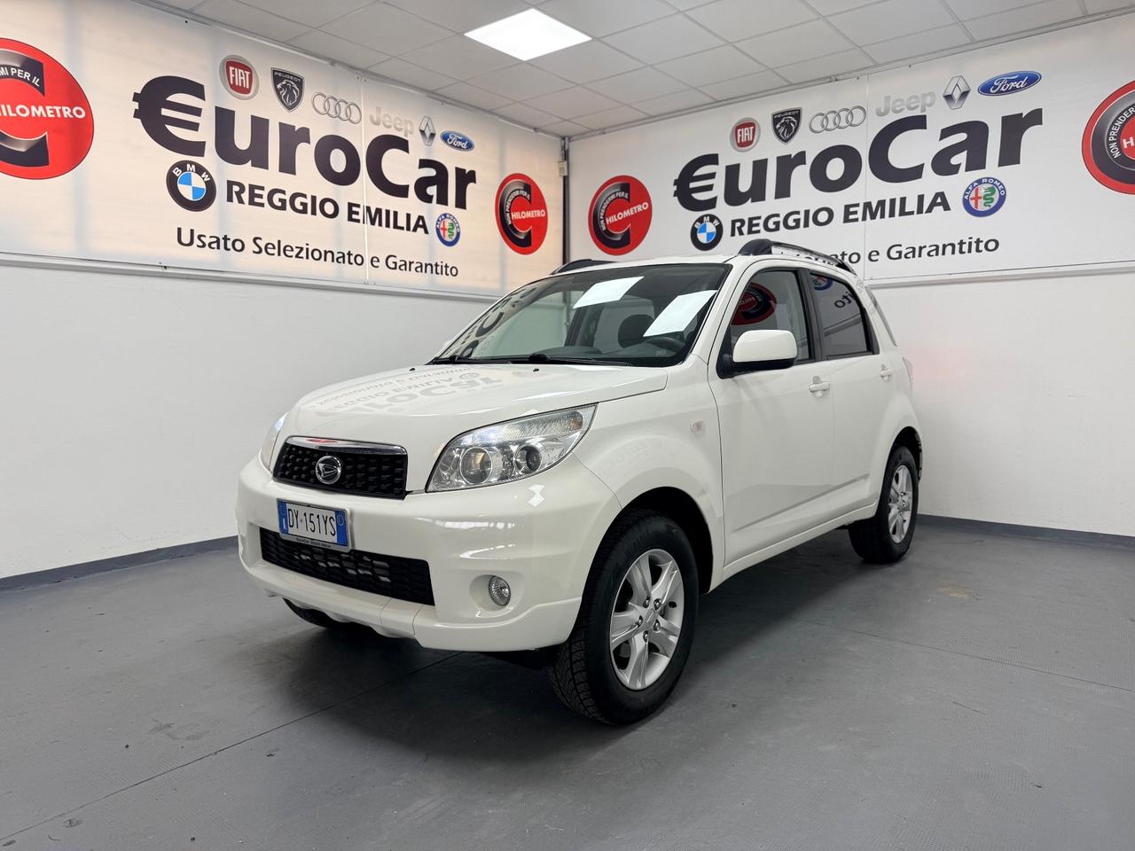 Daihatsu Terios 1.5 4WD B You O/F Green Powered 06/2010 NEOPATENTATI