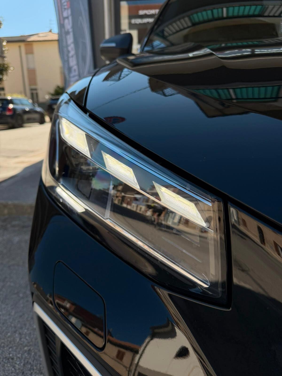 Audi Q2 35 TDI quattro S tronic line Edition