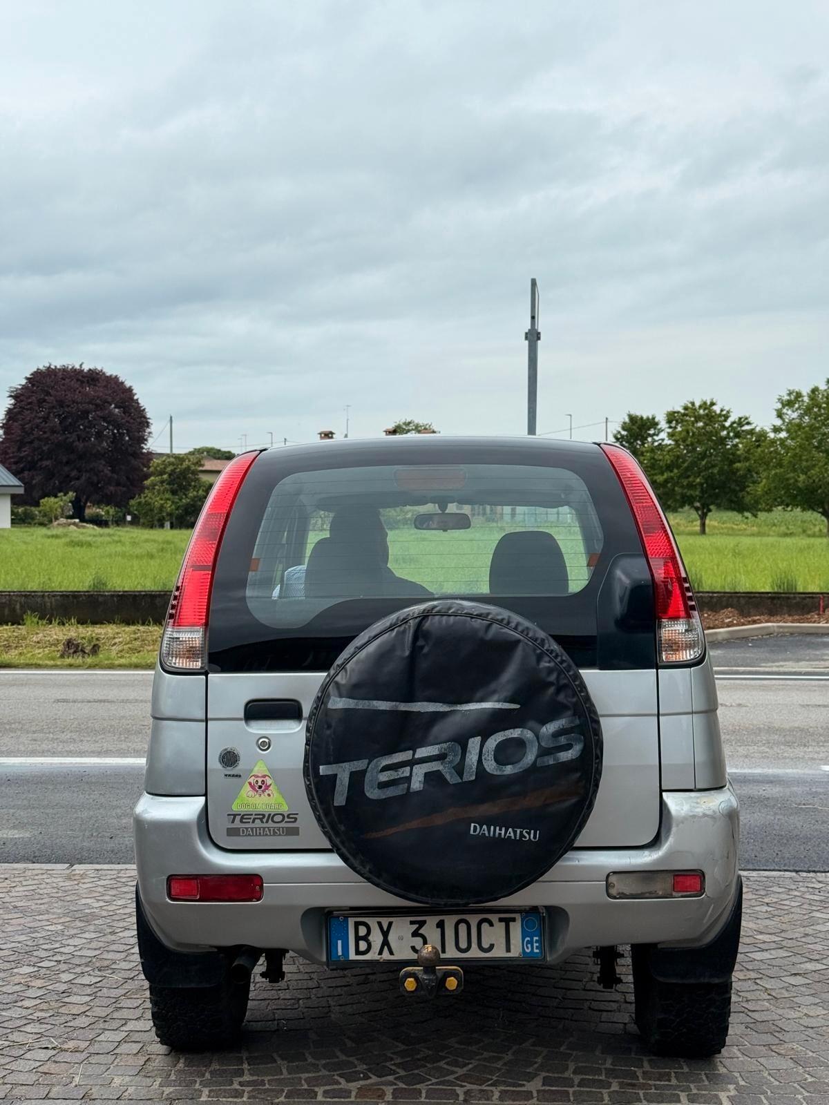 Daihatsu Terios 1.3i 16V cat 4WD SX