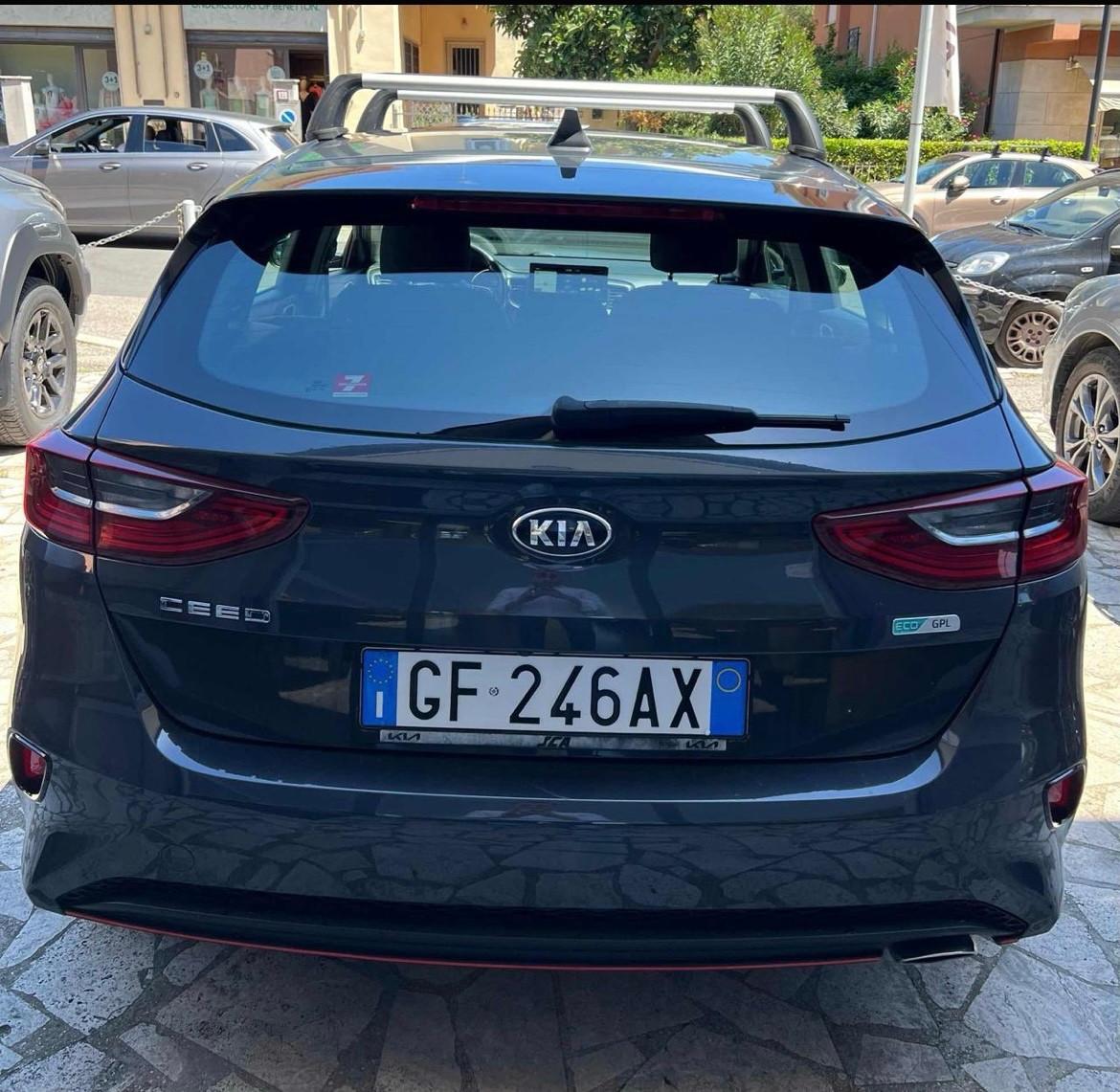 Kia Ceed 1.4 MPi GPL 5p. Business Class