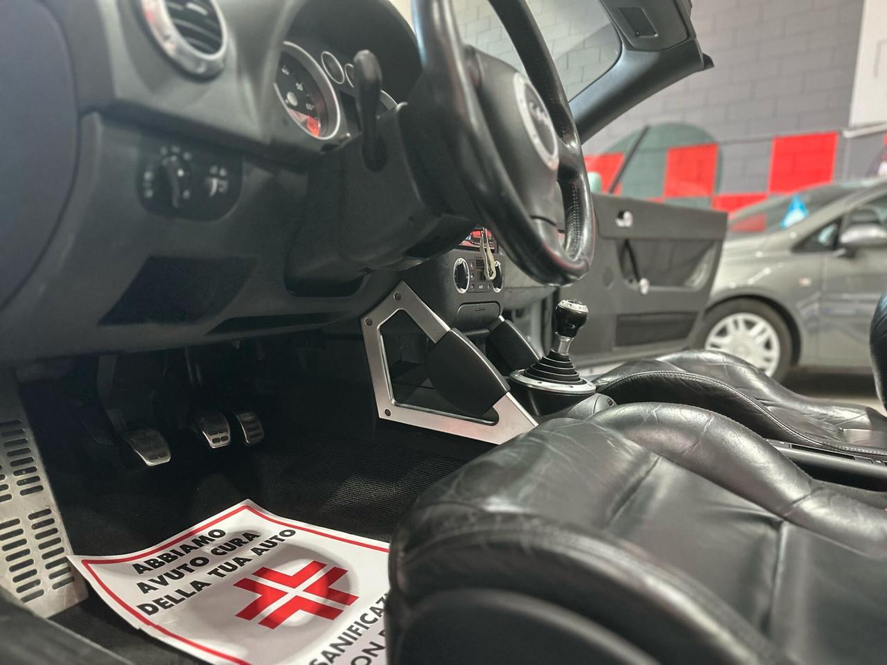 Audi TT Roadster 1.8 T 20V 179 CV cat