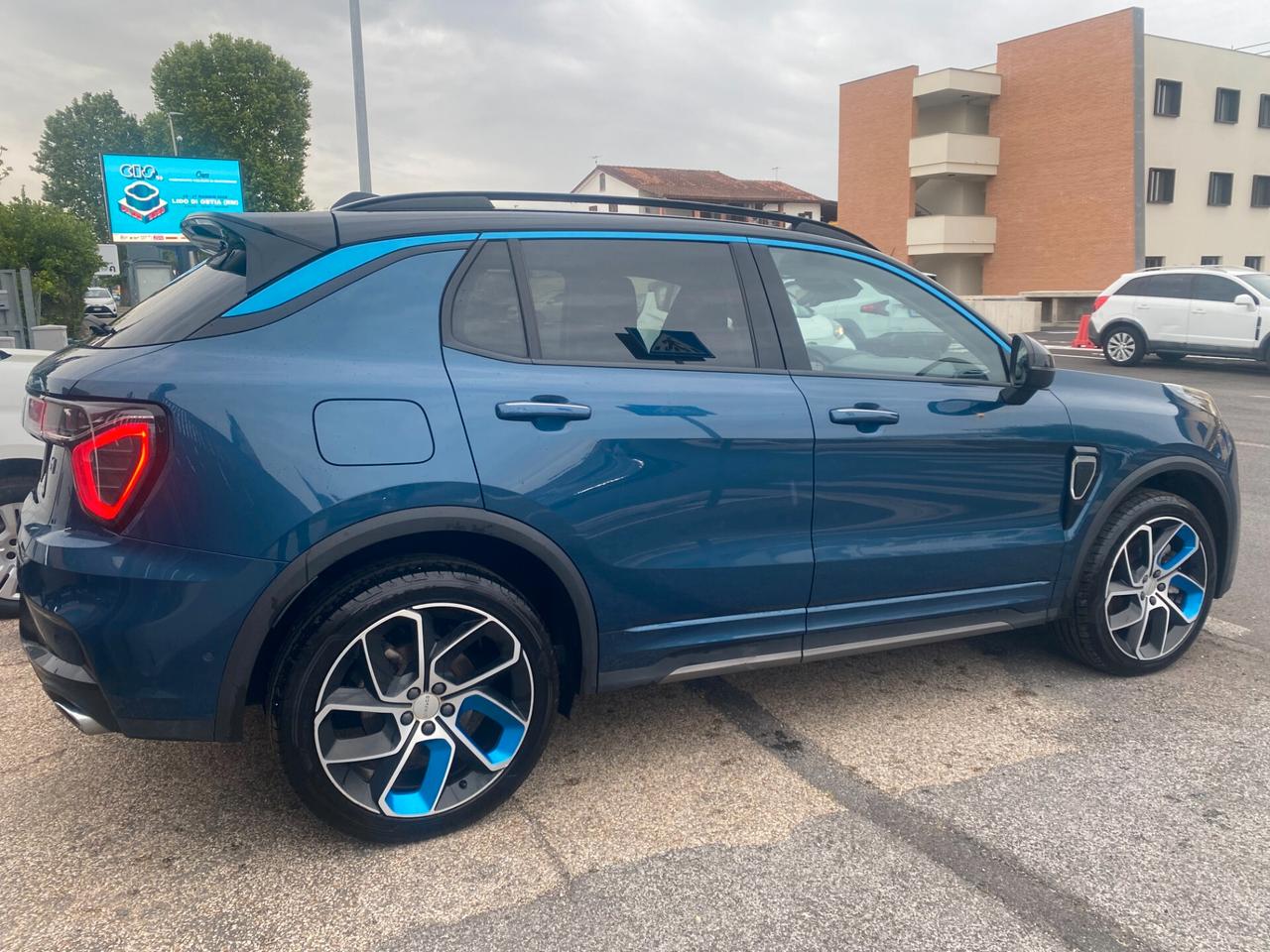 LYNK&Co 01 1.5 td PHEV Aut. TETTOAPRIBILE/CAMERA 360°