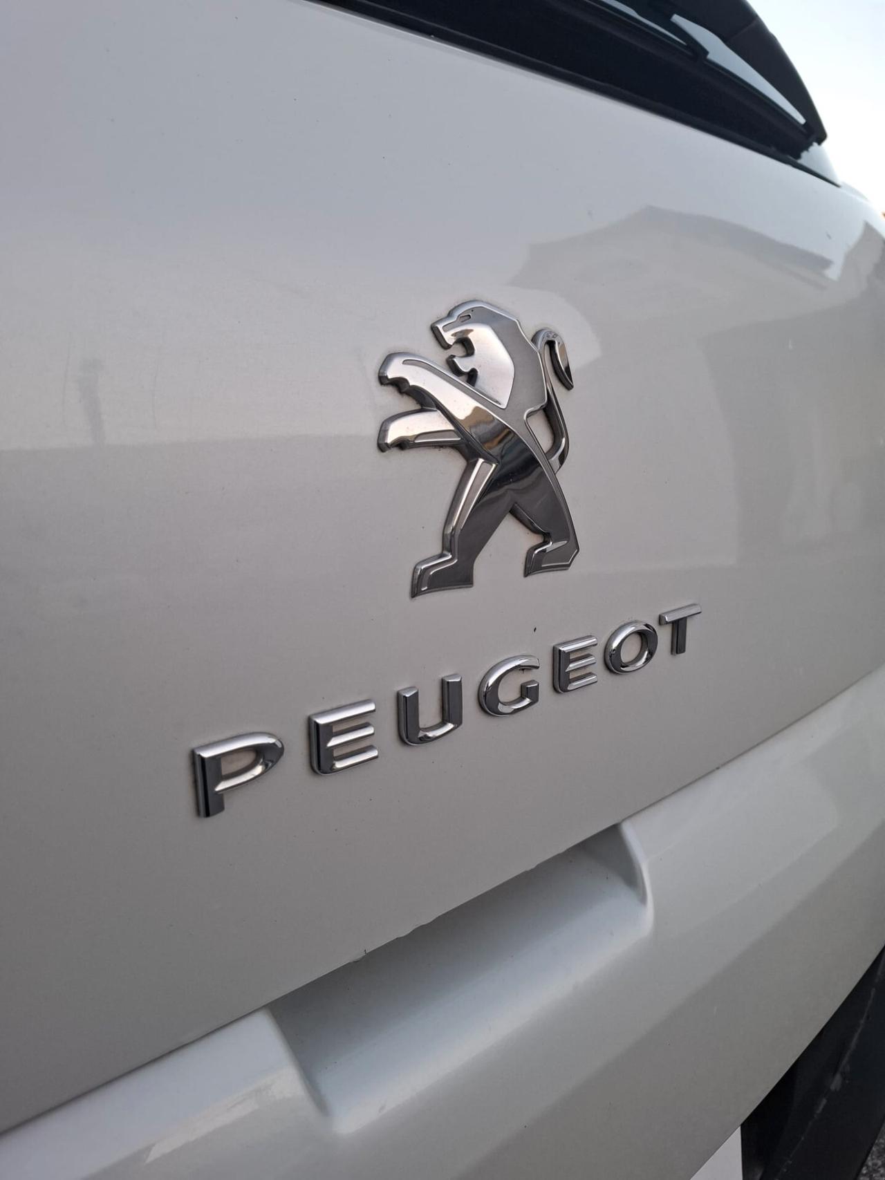 Peugeot 3008 BlueHDi 120cv Allure - 2017