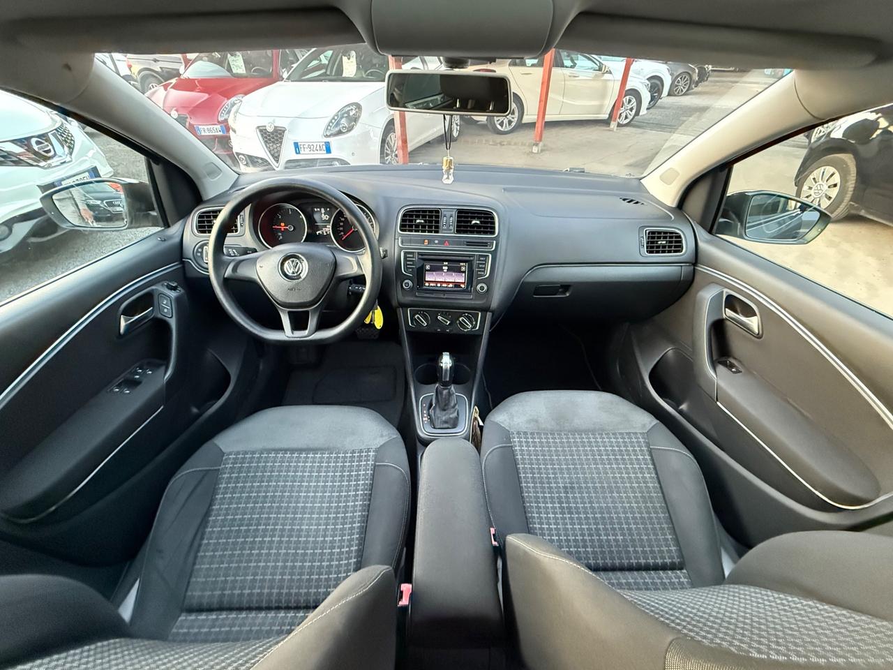 Polo 1.4 TDI 90 CV DSG -unipro-E6-garanzia-