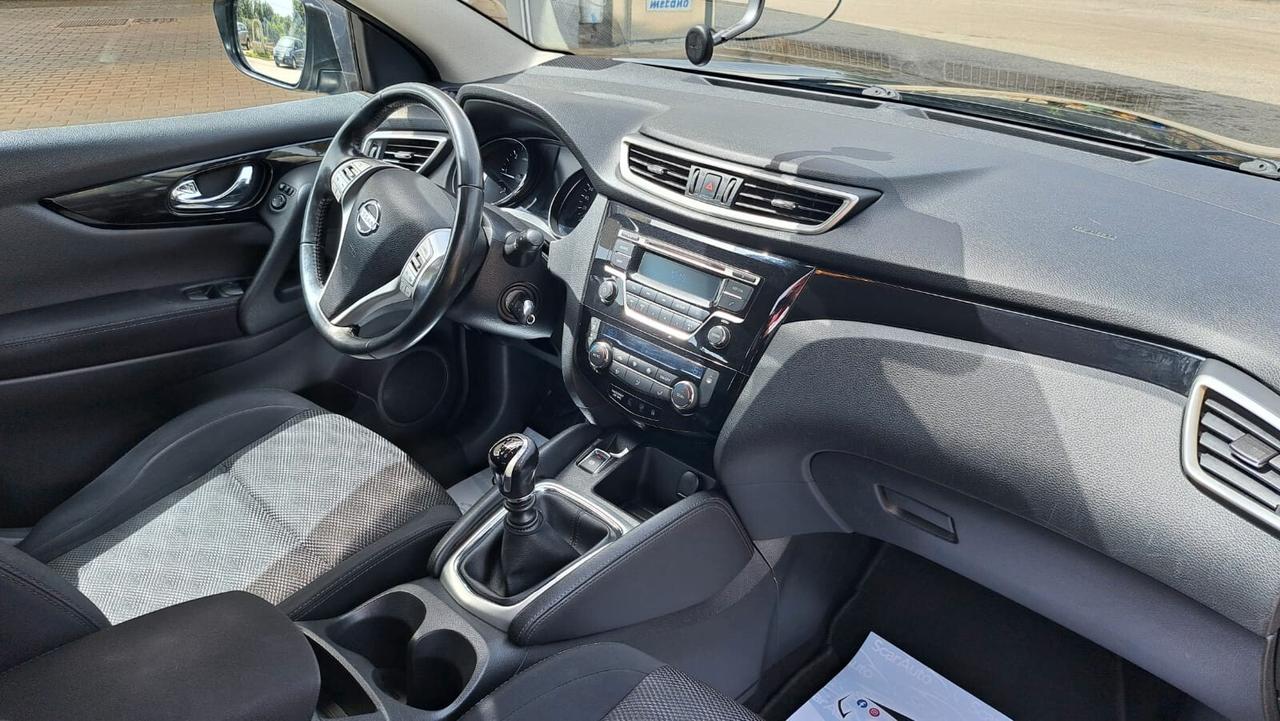 Nissan Qashqai 1.5 dCi Visia
